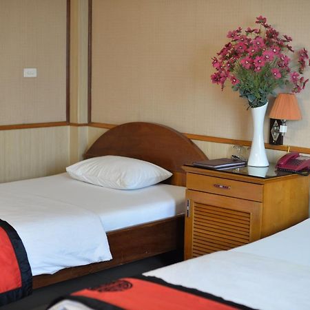 Valentine Hotel - Hong Ha Hanoi Eksteriør bilde