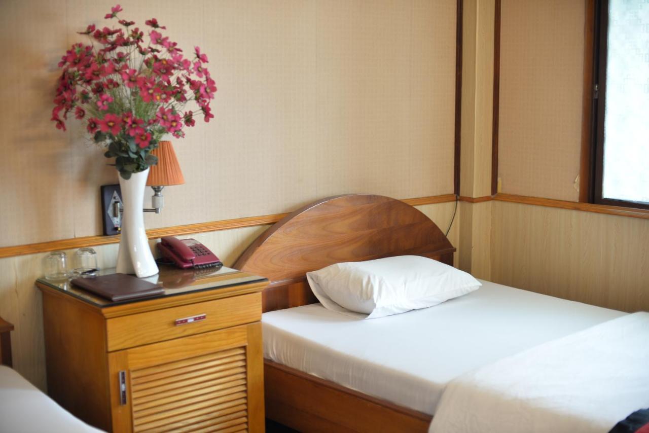 Valentine Hotel - Hong Ha Hanoi Eksteriør bilde